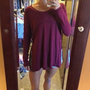 Long sleeve maroon top with side slits